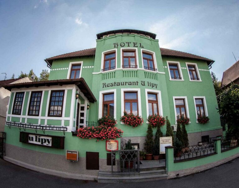 Restaurace U Lípy Králíky